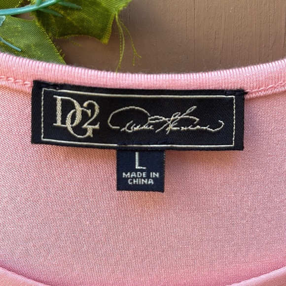 NWT/DG2 By Diane Gilman mixed media layered easy tank. Size Large 20” pit to pit - Picture 2 of 6